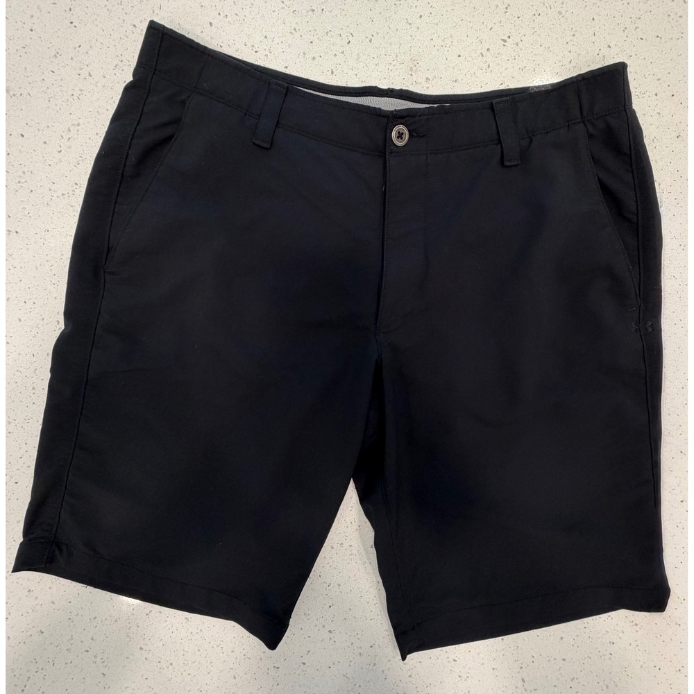 Under Armour Golf Shorts Mens 38 Gray /‎ Charcoal Excellent Performance Casual